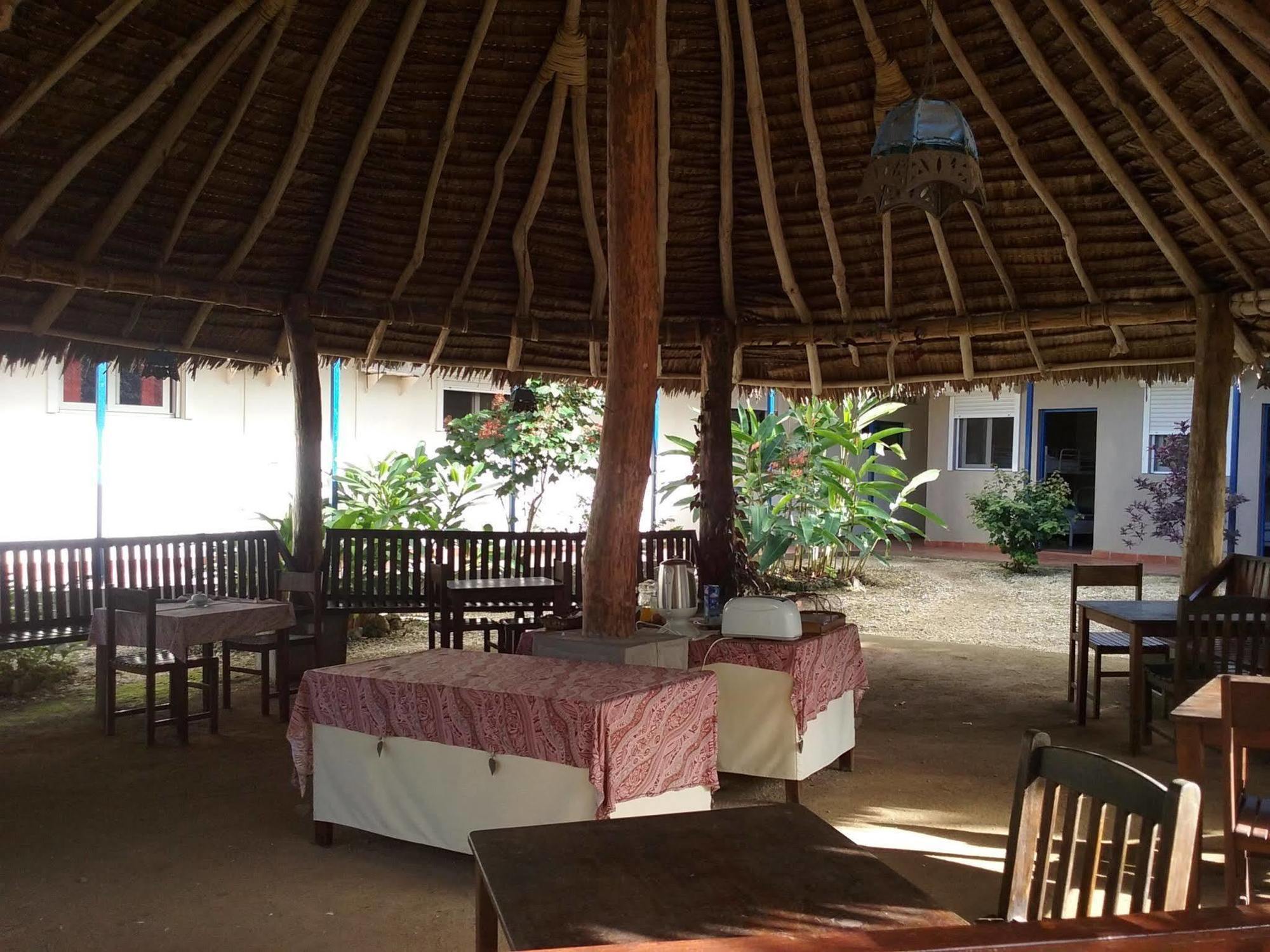 Vanuatu Holiday Hotel Port Vila Exterior foto